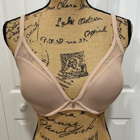 ThirdLove Tan Bra with Molded Cups and Adjustable Straps - Picture 2 of 7